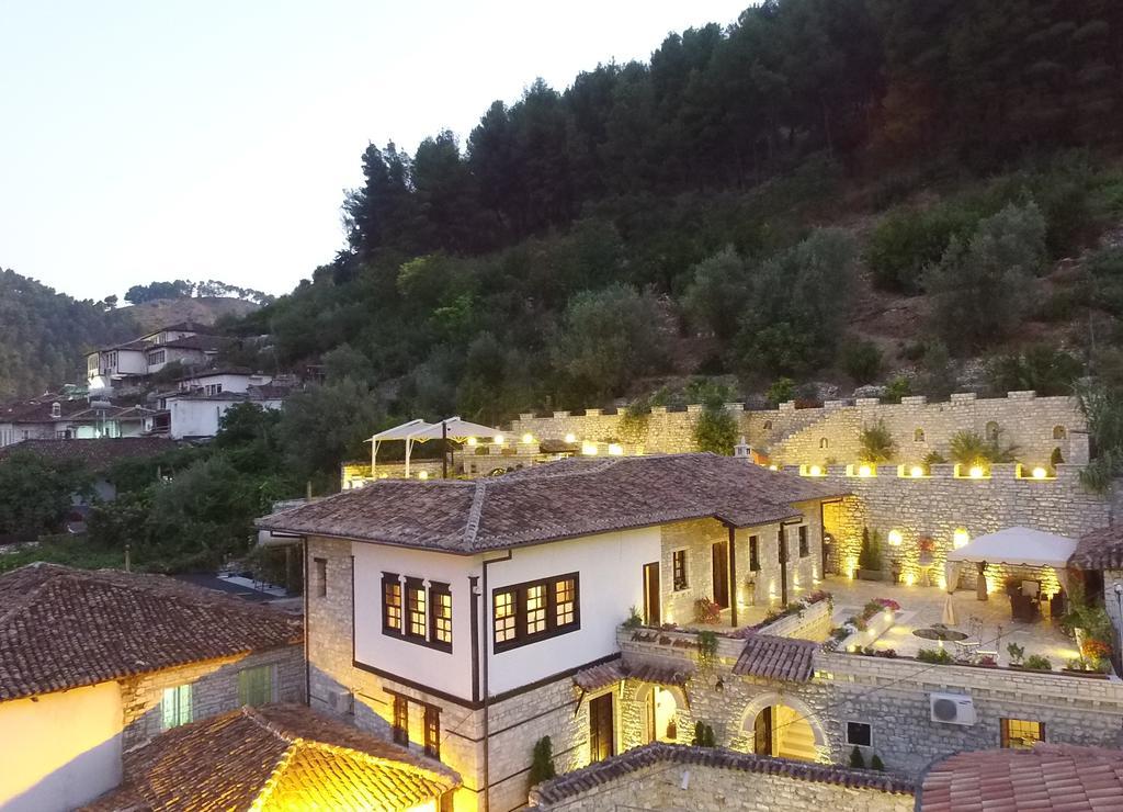 Hotel Vila Aleksander Берат Экстерьер фото